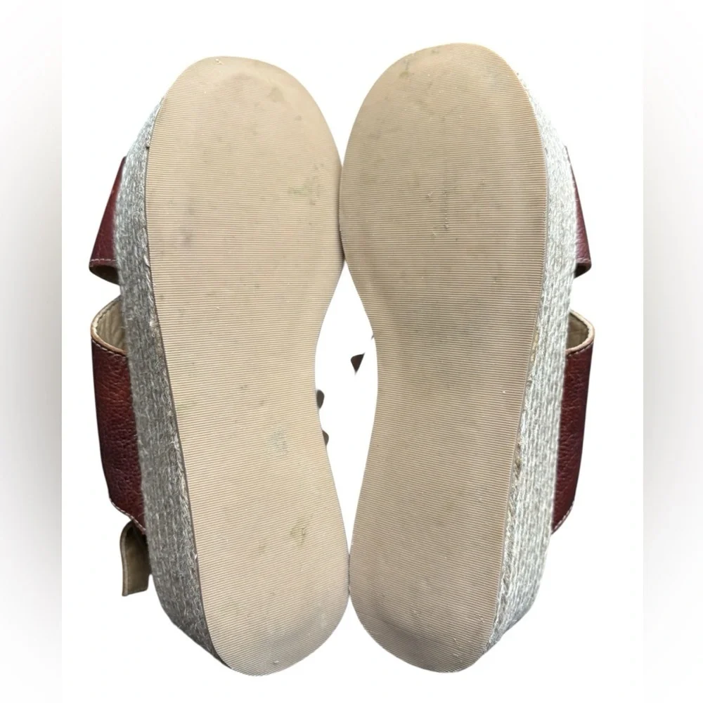 Portland Leather Goods Patina Florence wedge size 9.